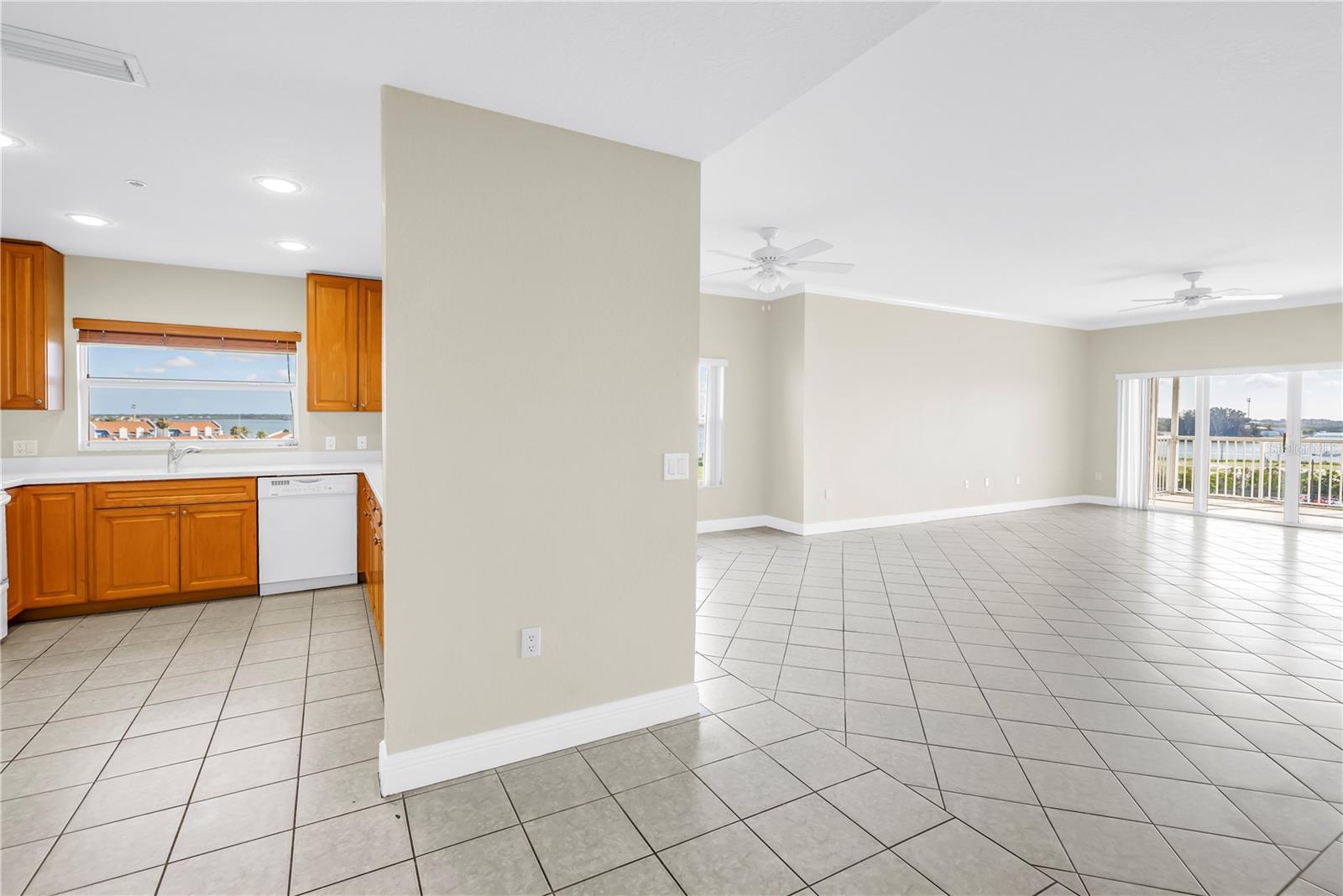 SNUG HARBOUR CONDO - Residential