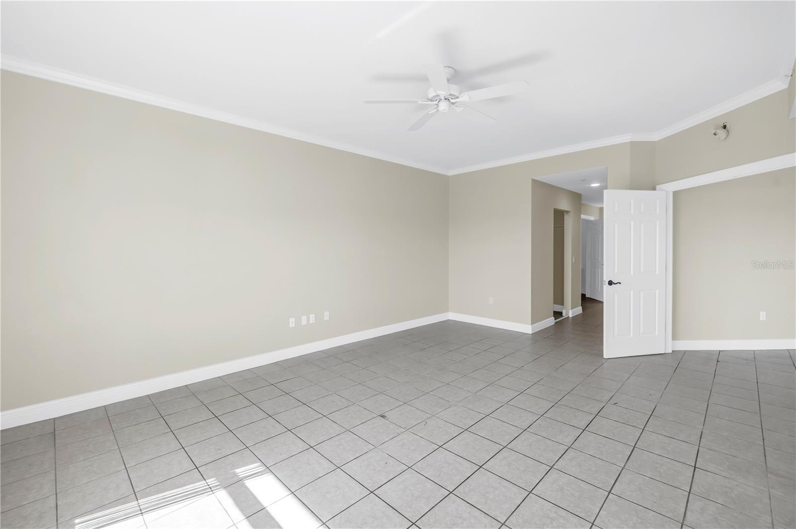 SNUG HARBOUR CONDO - Residential