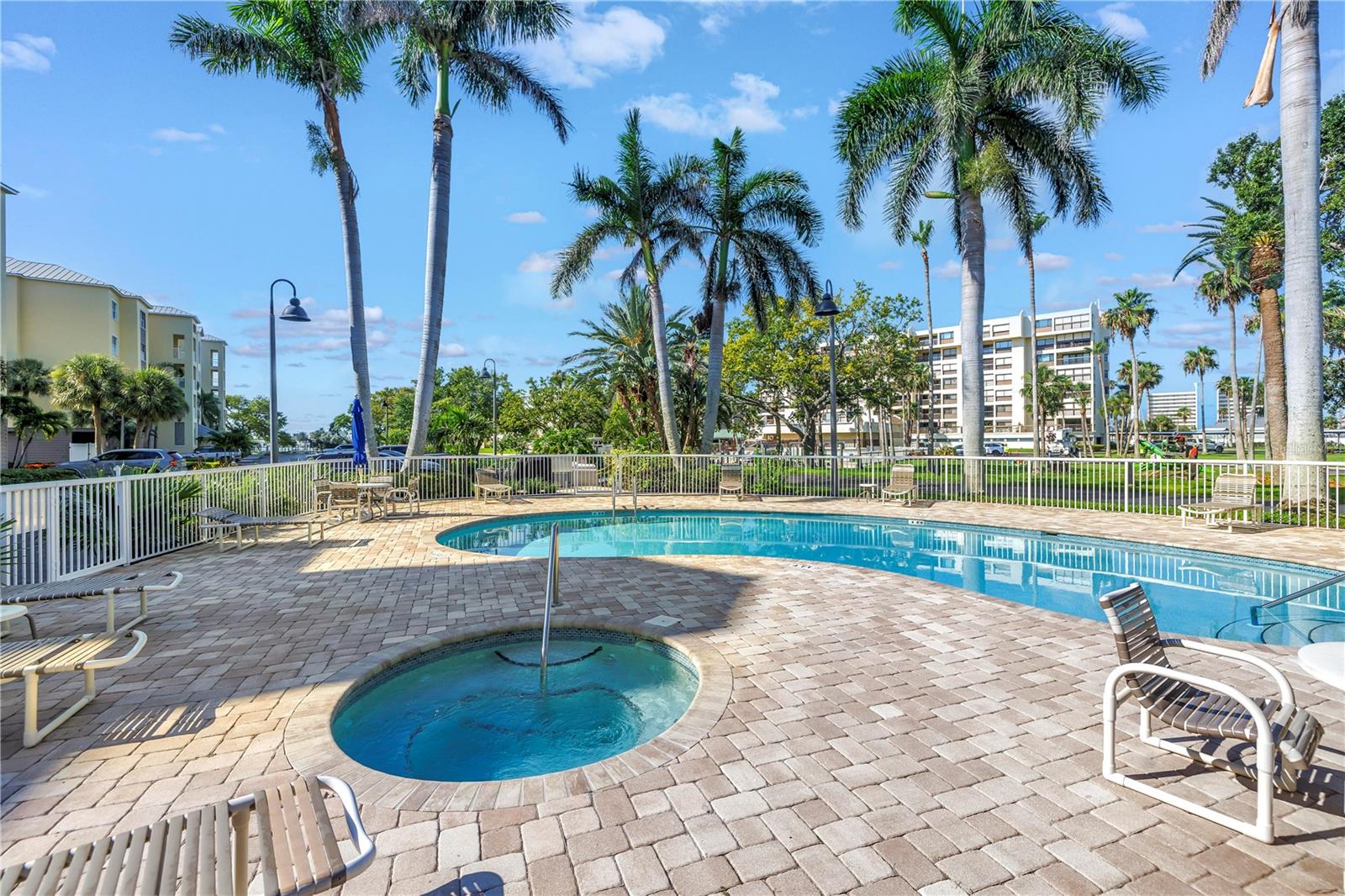 SNUG HARBOUR CONDO - Residential