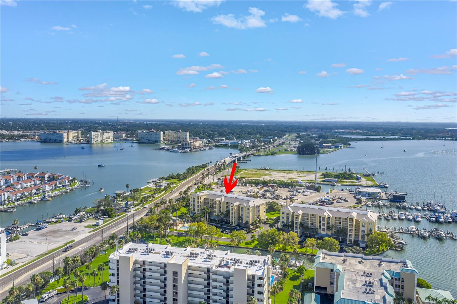 SNUG HARBOUR CONDO - Residential