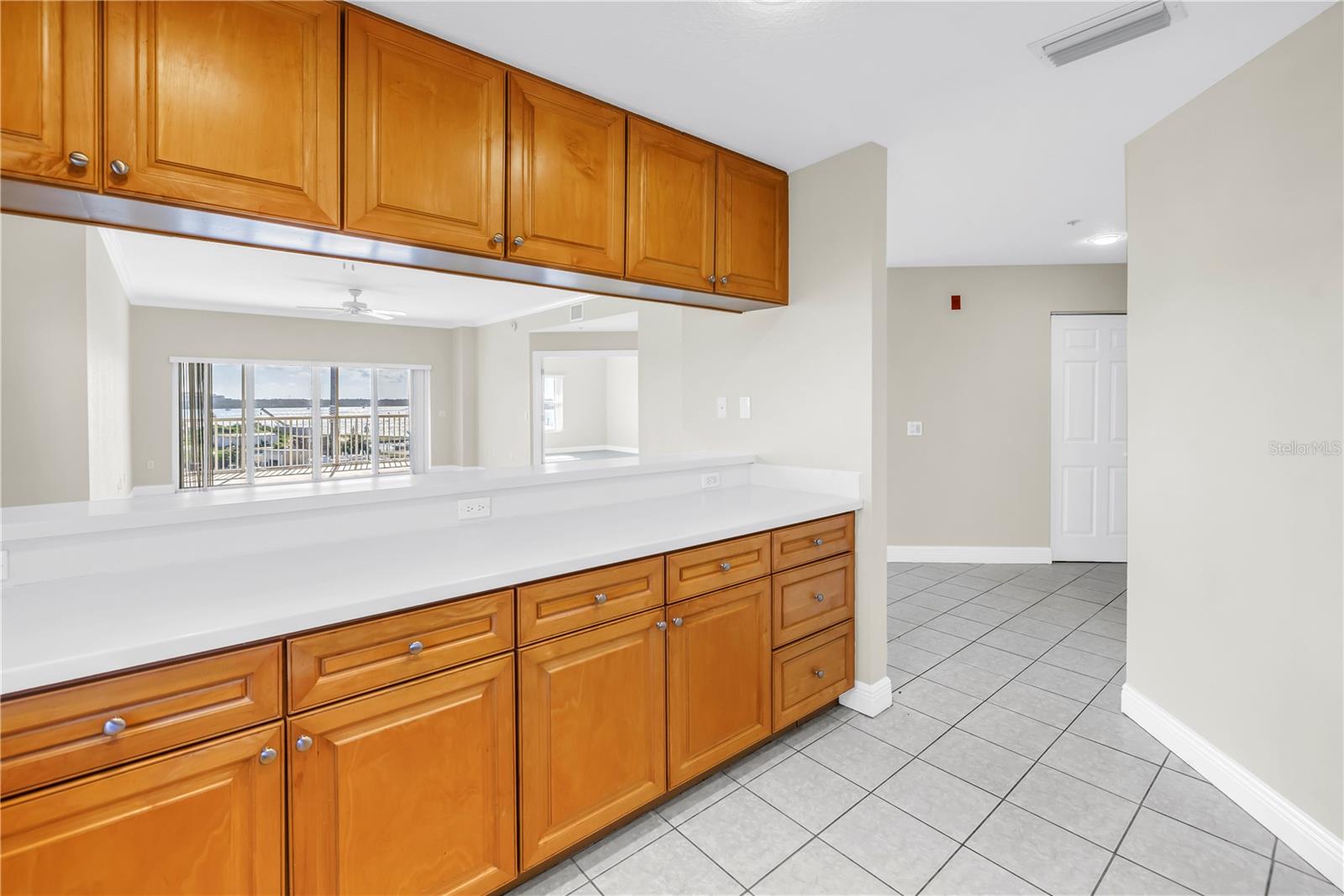 SNUG HARBOUR CONDO - Residential