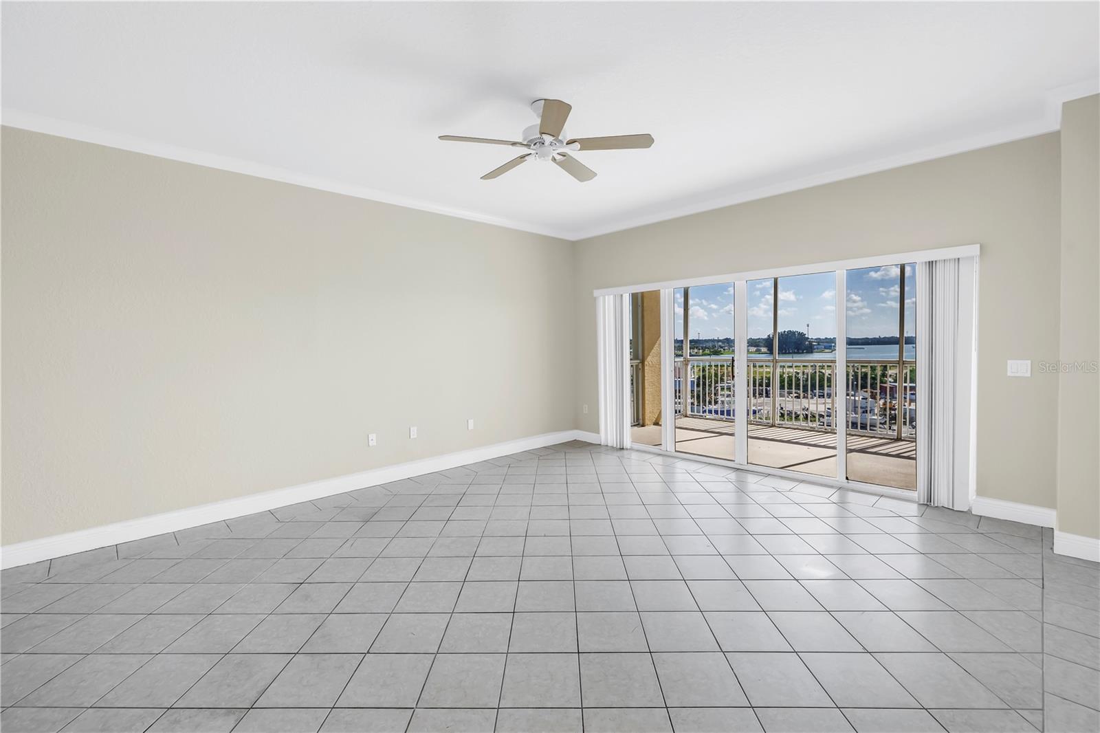 SNUG HARBOUR CONDO - Residential
