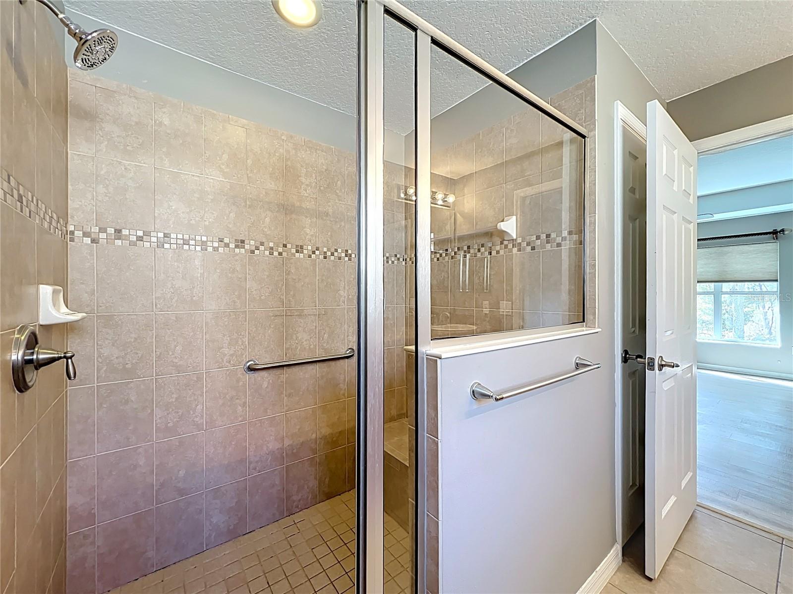 LEESBURG ARLINGTON RIDGE PH 1-B - Residential