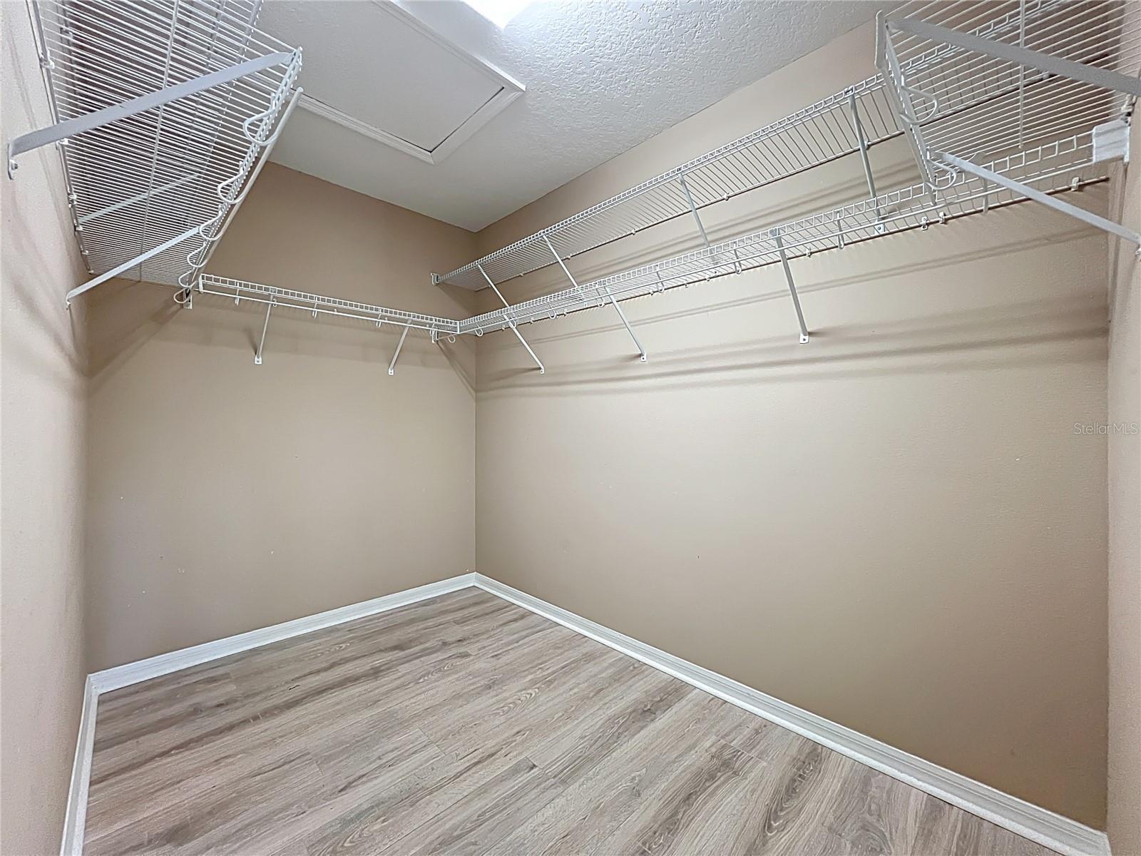 LEESBURG ARLINGTON RIDGE PH 1-B - Residential