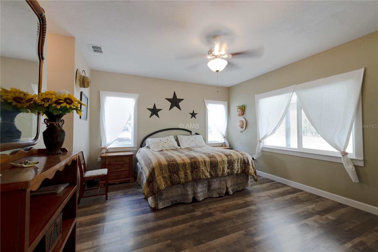 TRIPLE CROWN FARMS - Residential