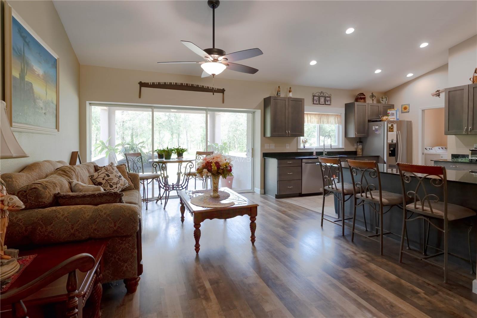 TRIPLE CROWN FARMS - Residential