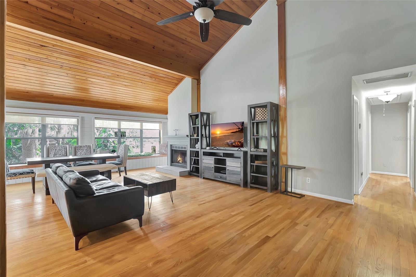 9503 ALICE LANE