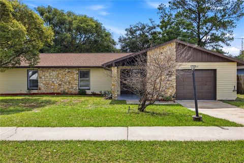 Photo of 311 Marion Oaks Drive, Ocala, FL 34473 (MLS # OM725413)