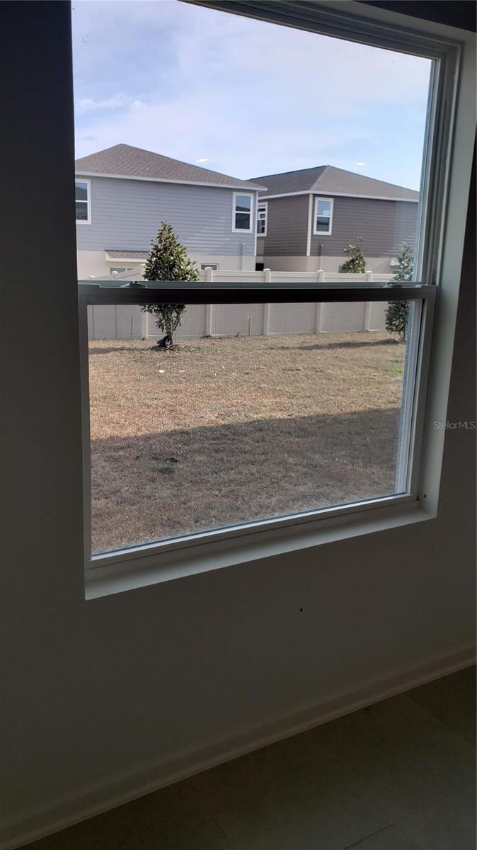 CROSSWINDS EAST PH 1 - Residential Lease