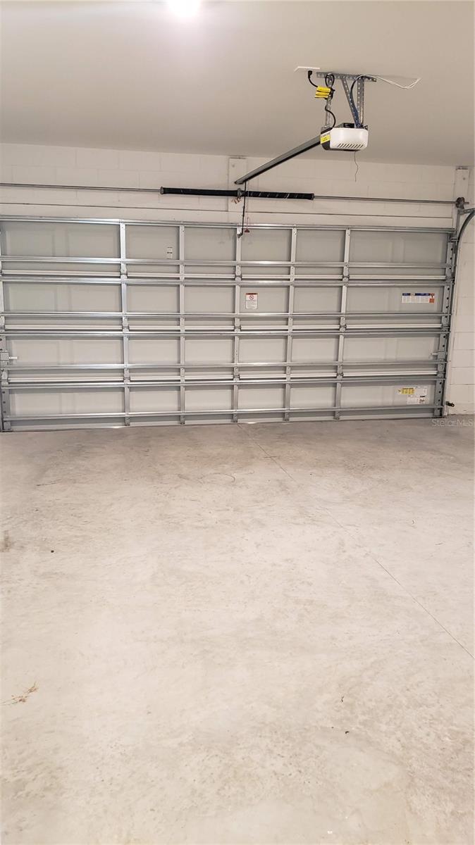 CROSSWINDS EAST PH 1 - Residential Lease