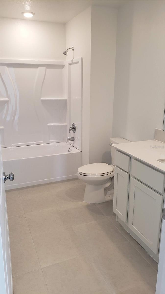 CROSSWINDS EAST PH 1 - Residential Lease