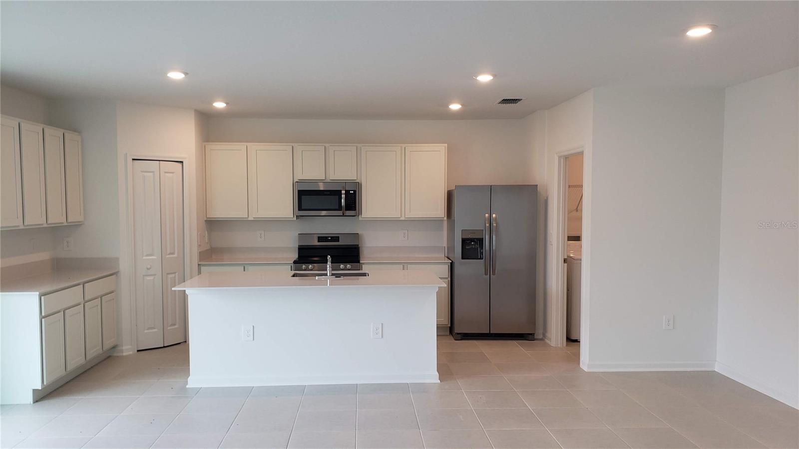 CROSSWINDS EAST PH 1 - Residential Lease