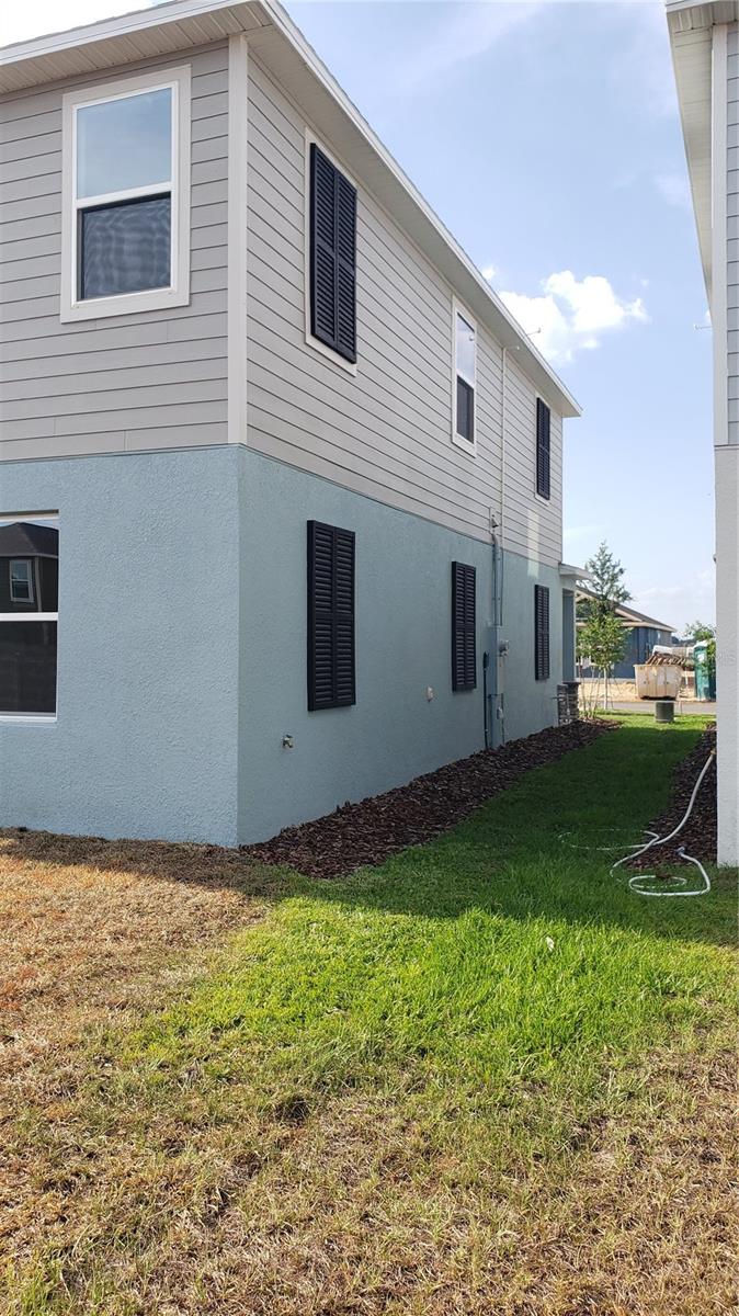 CROSSWINDS EAST PH 1 - Residential Lease