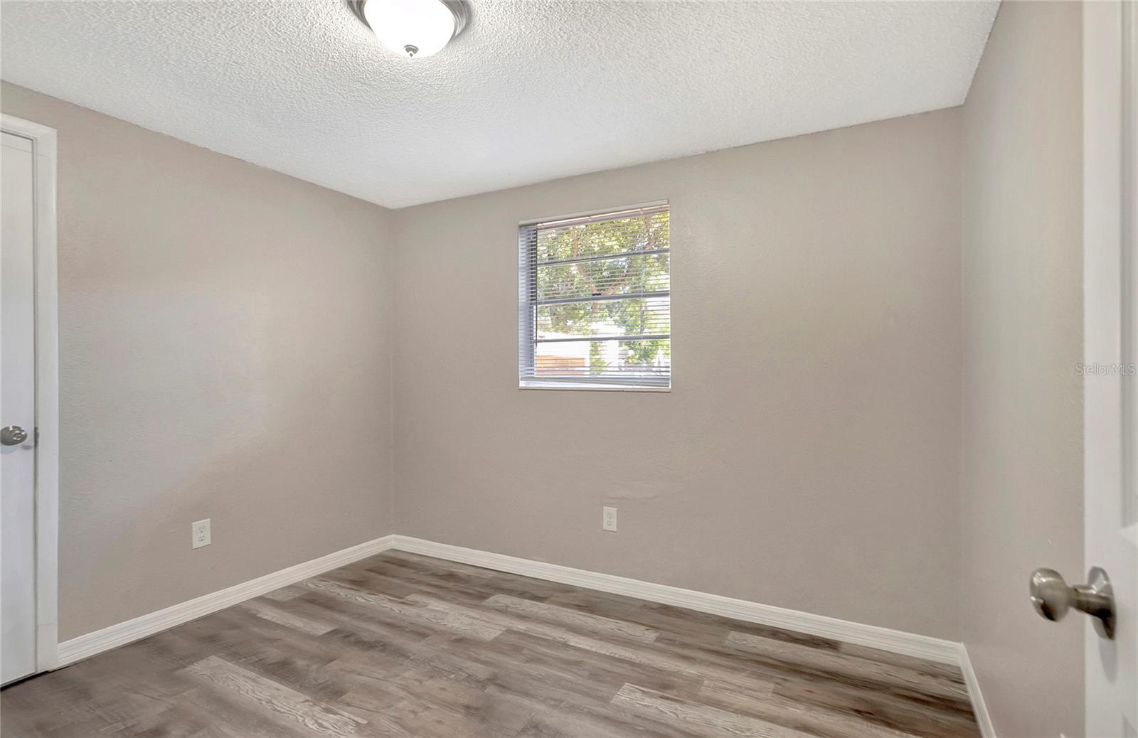 FERN CLIFF - Residential