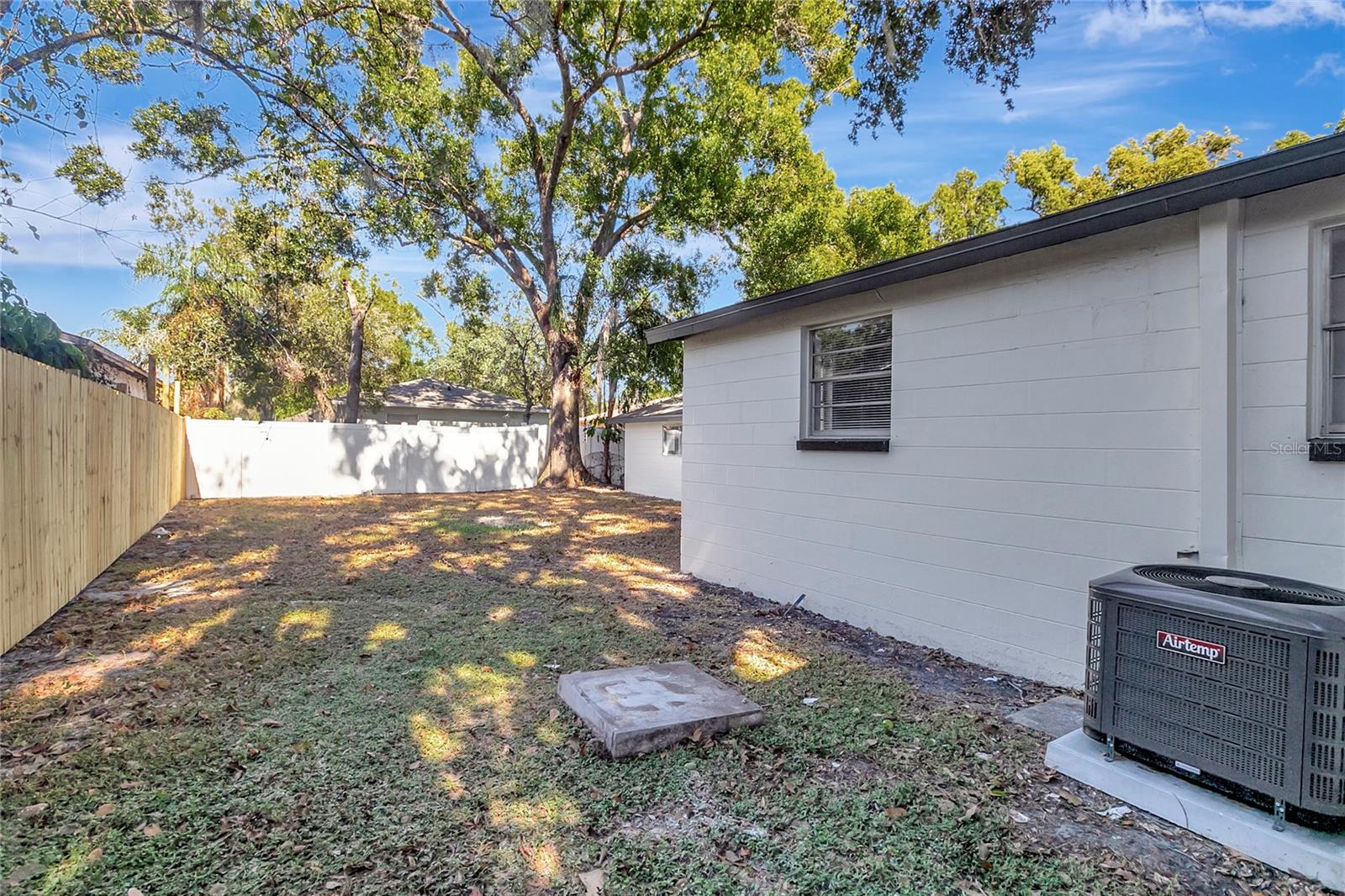 FERN CLIFF - Residential