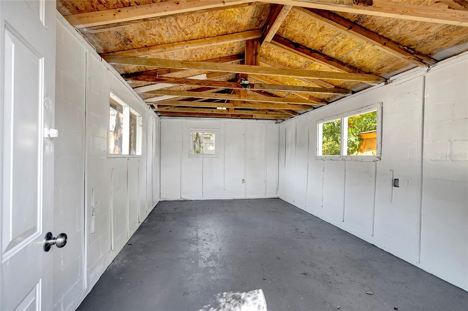 FERN CLIFF - Residential