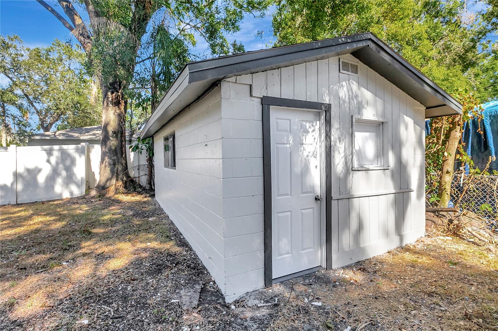 FERN CLIFF - Residential