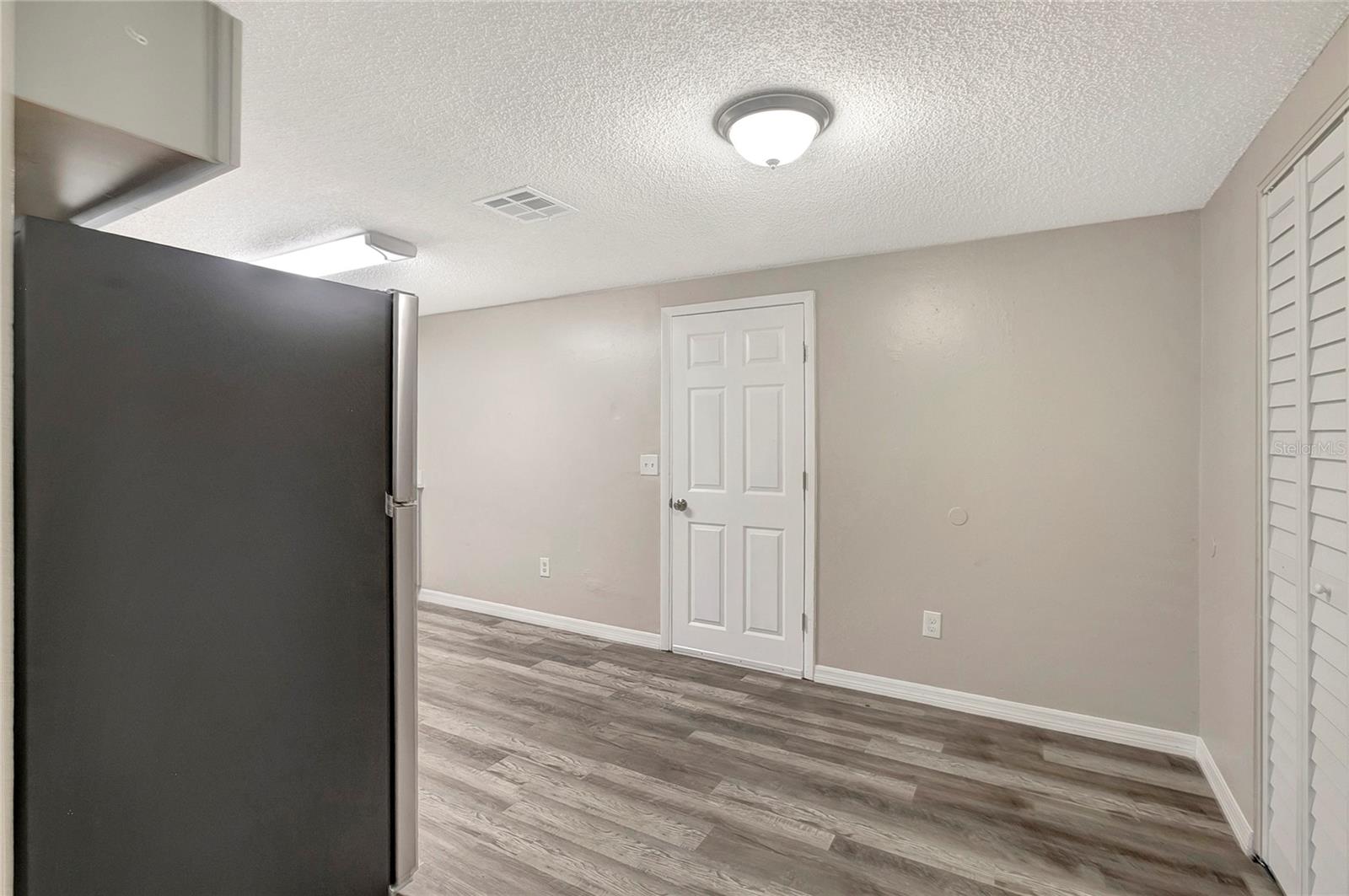 FERN CLIFF - Residential