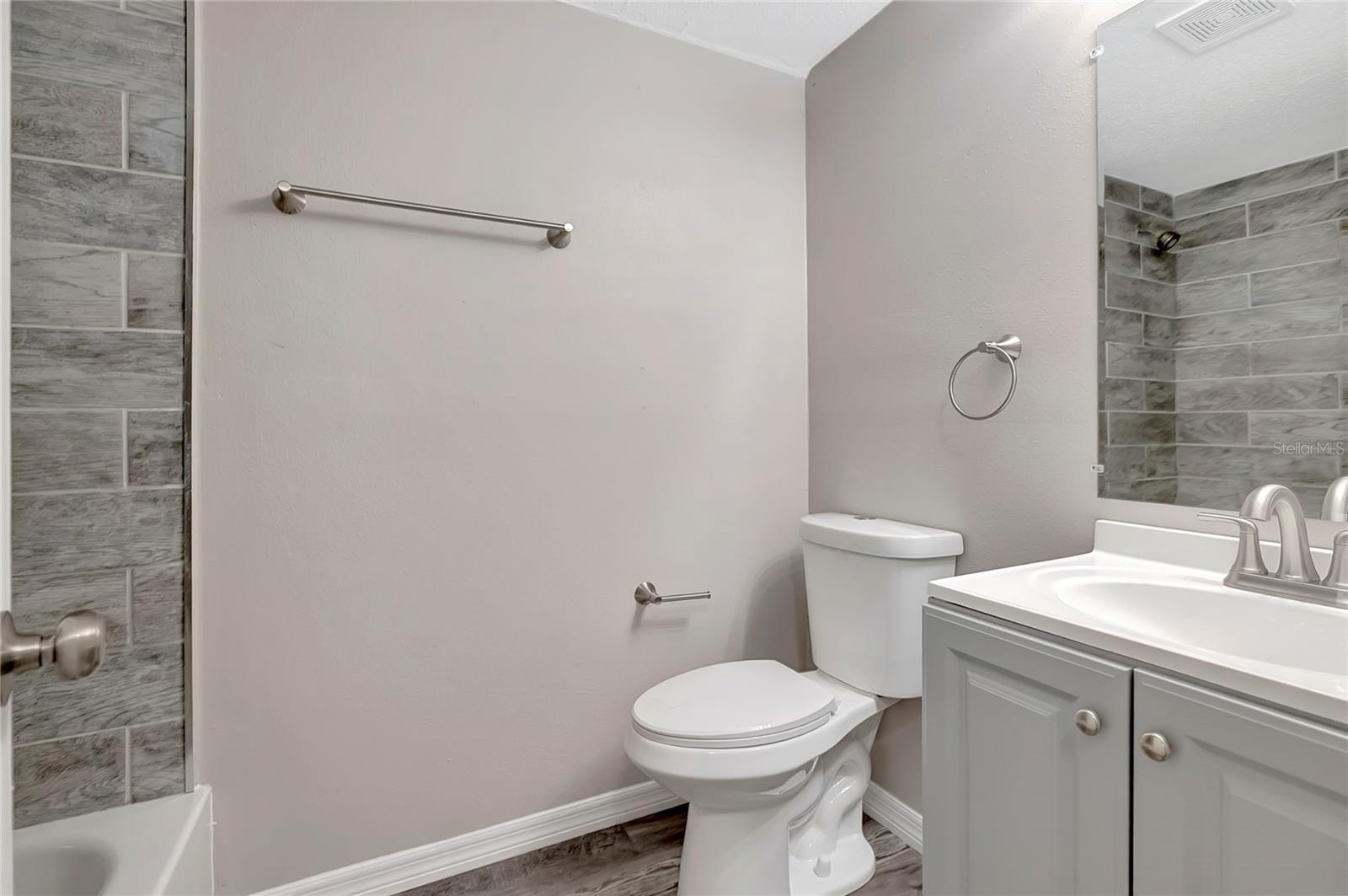 FERN CLIFF - Residential