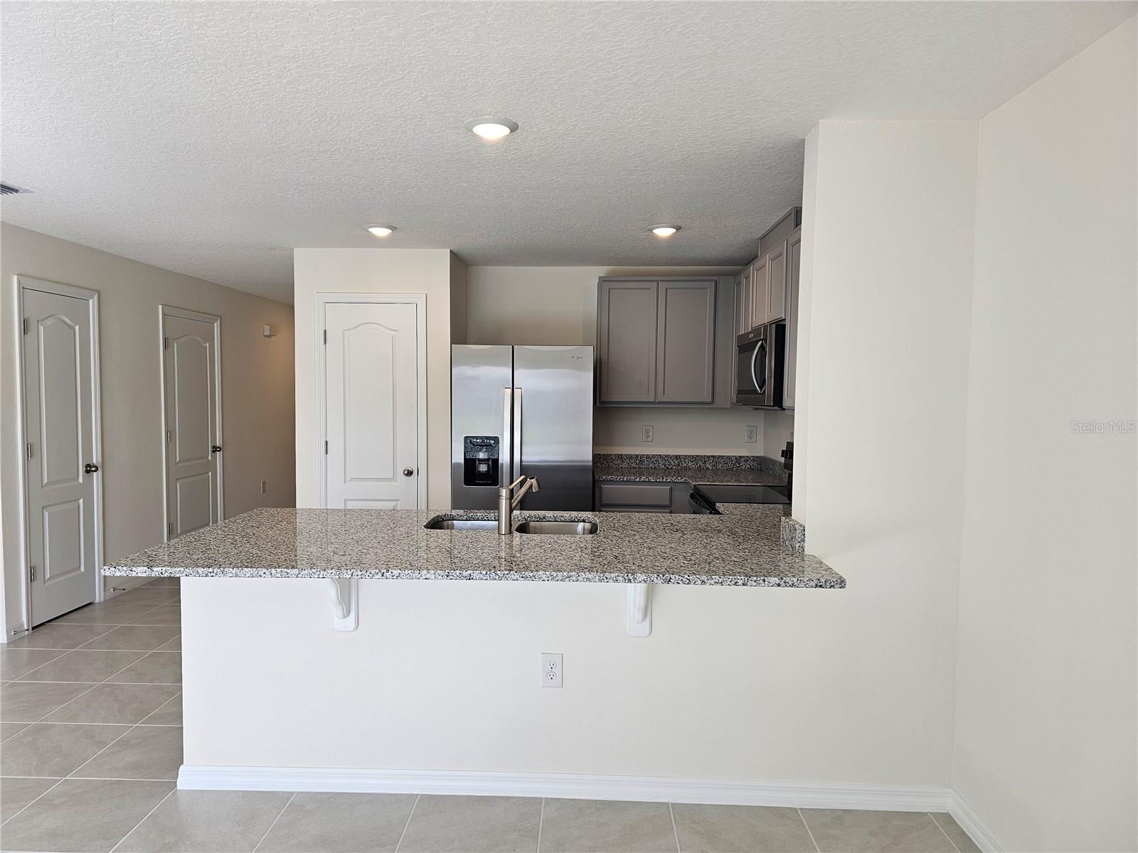 HARMONY WEST TWNHMS - Residential Lease