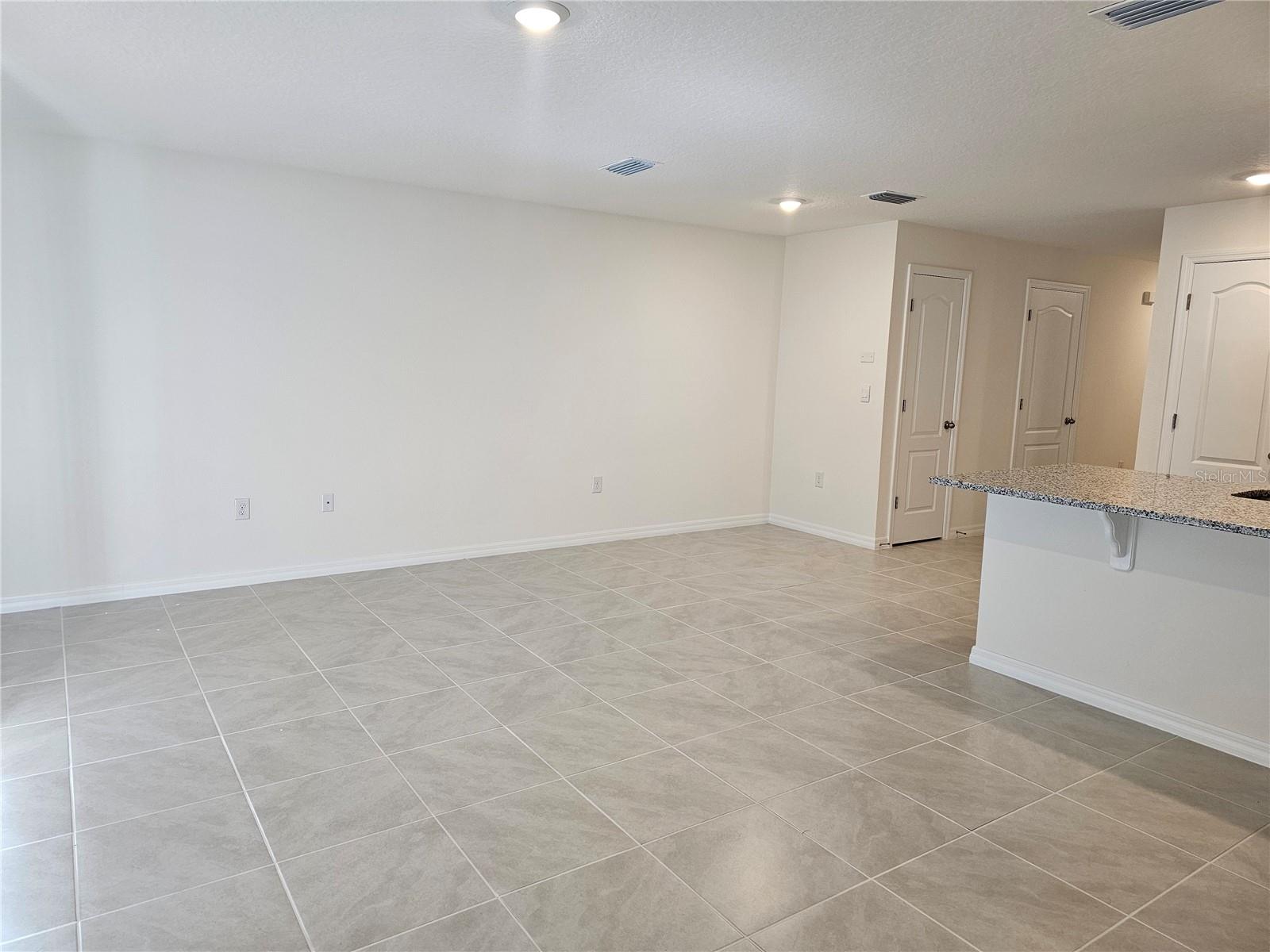 HARMONY WEST TWNHMS - Residential Lease