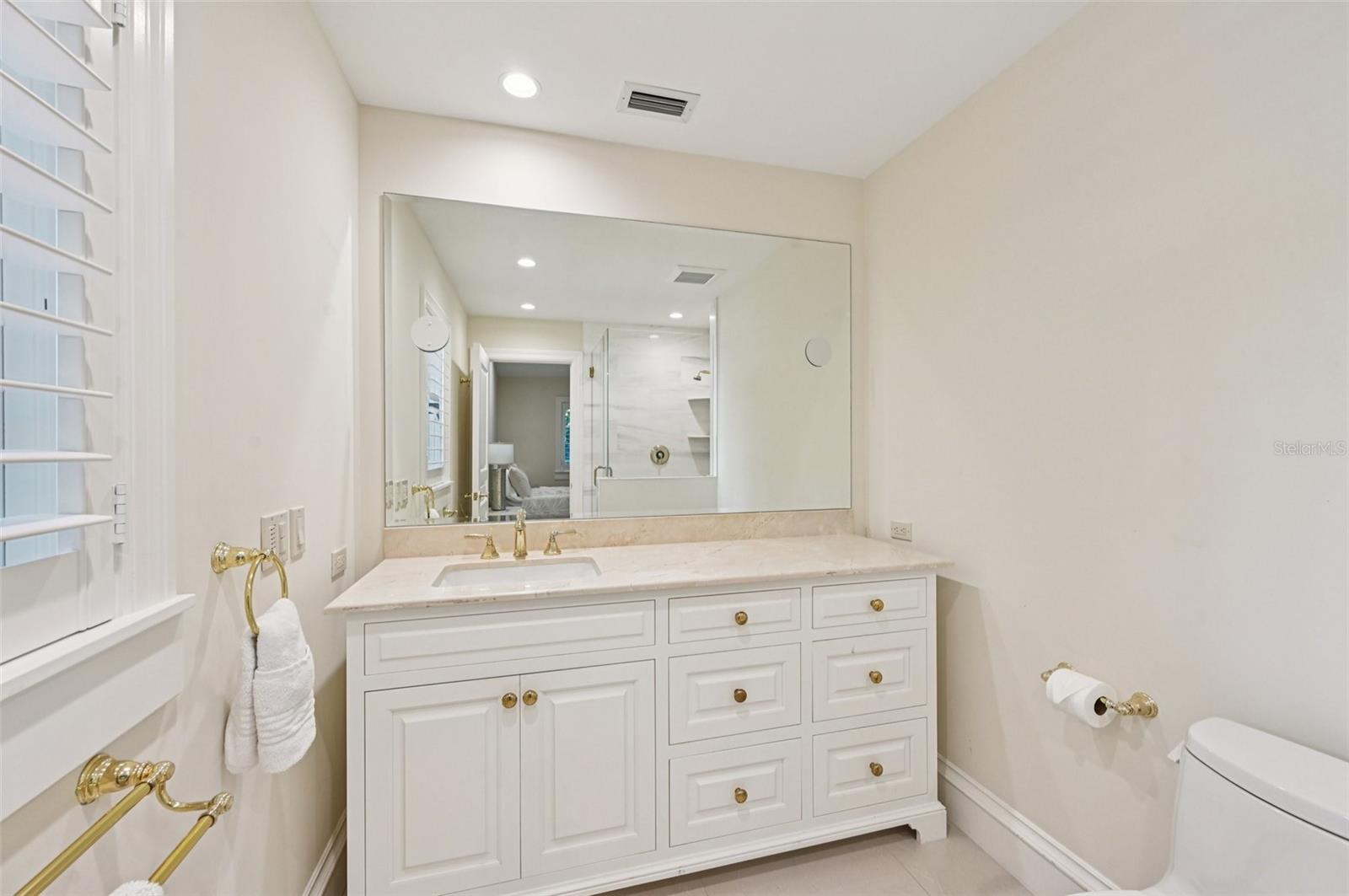 LIDO C - Residential Lease