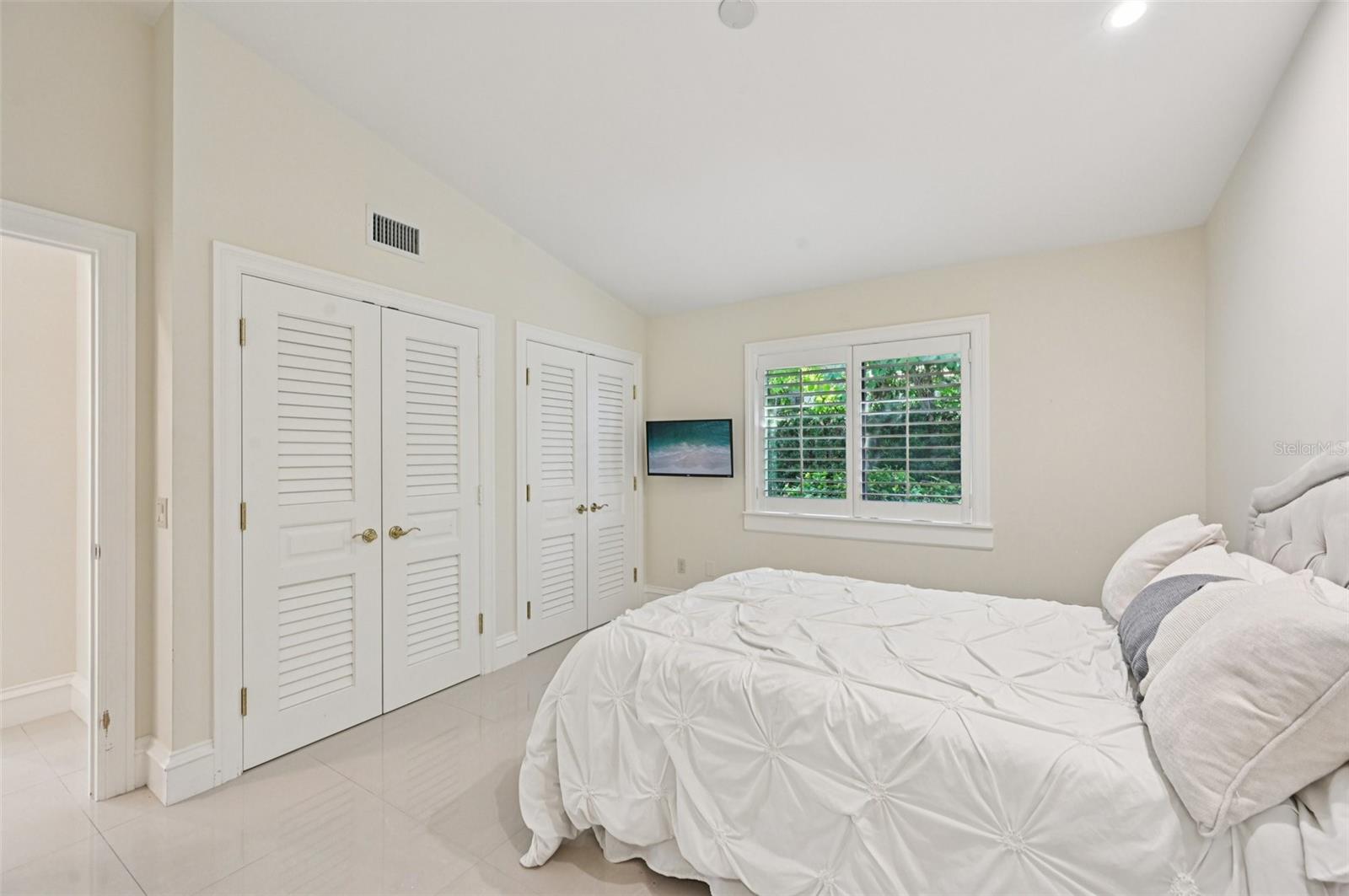 LIDO C - Residential Lease