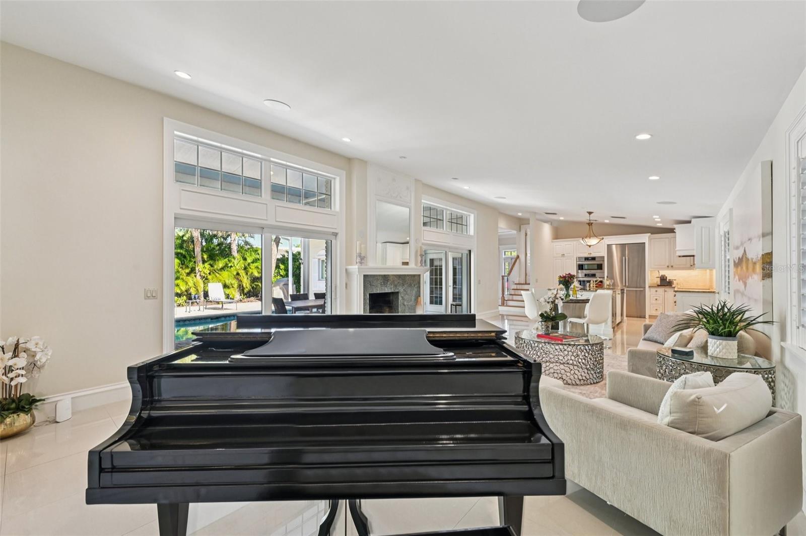 LIDO C - Residential Lease