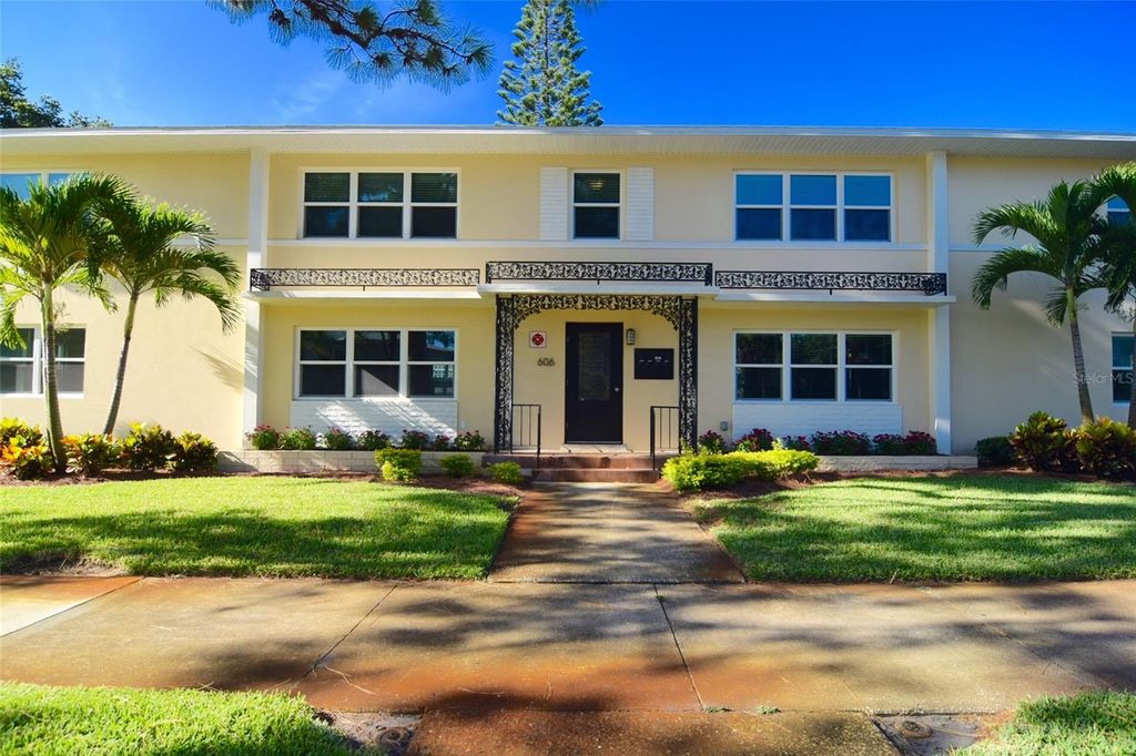 Photo of 606 12th Avenue NE #2, St Petersburg, FL 33701 (MLS # TB8496690)