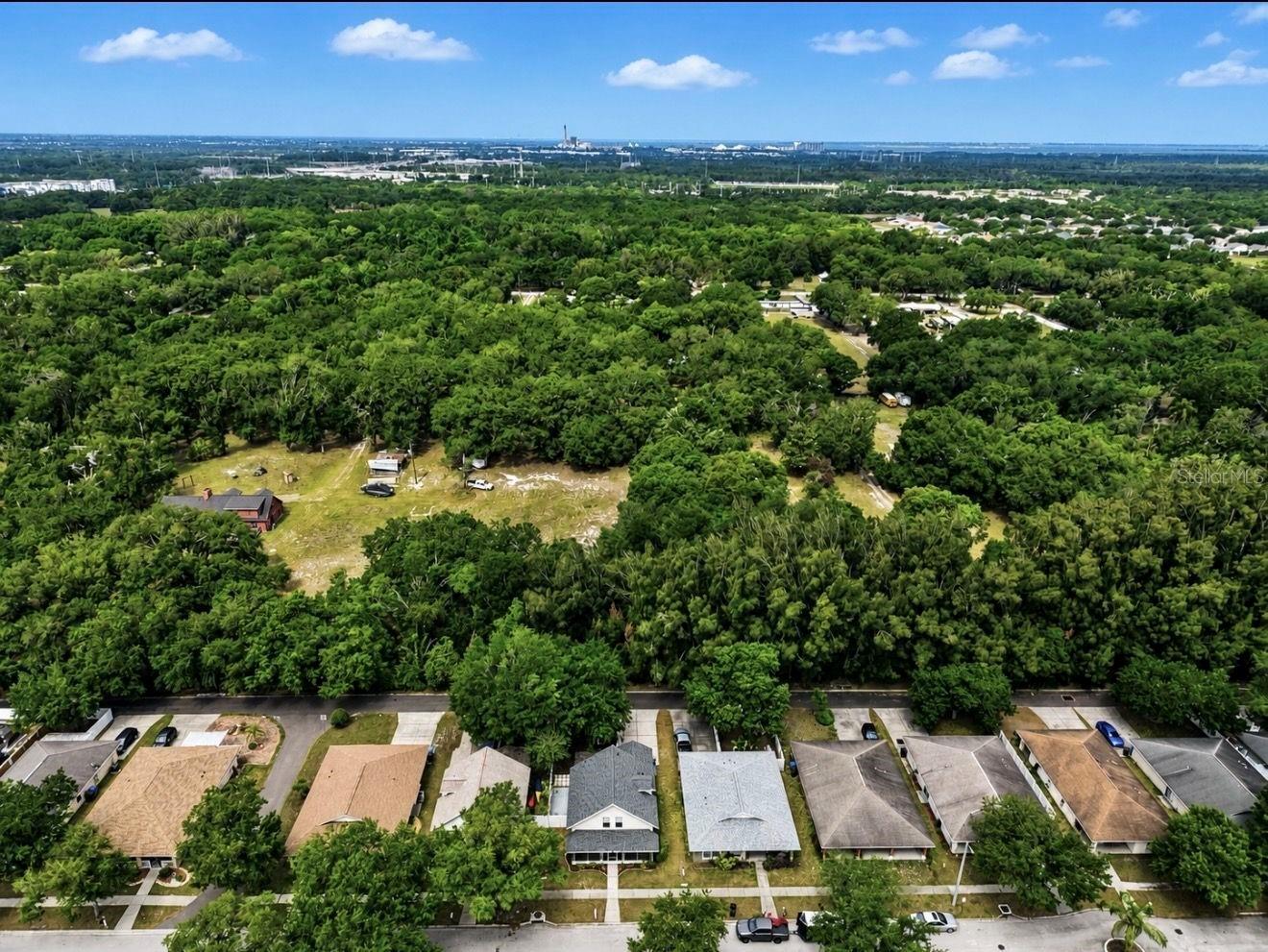 SUMMERVIEW OAKS SUB - Residential
