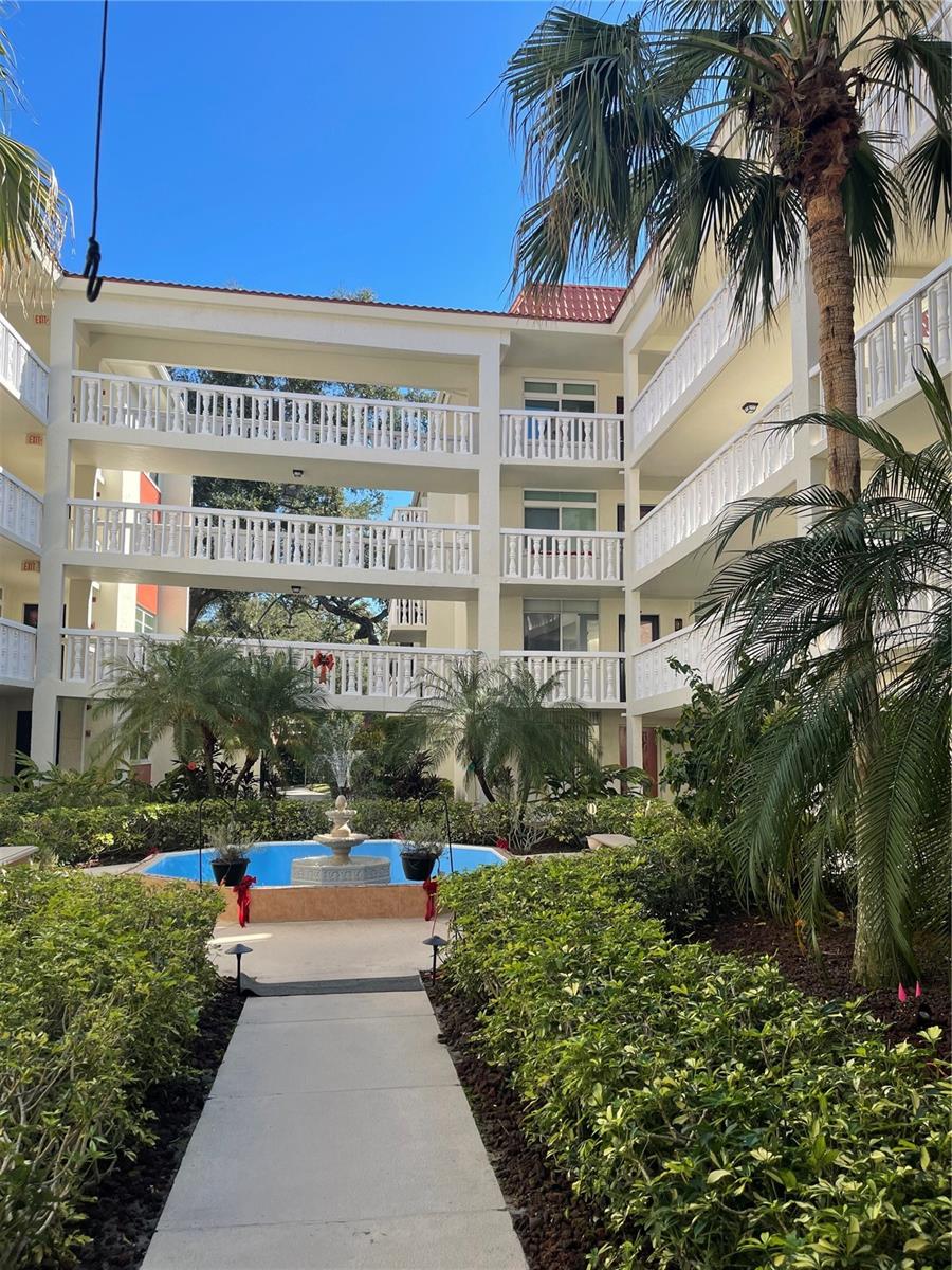 SEVILLE CONDO 14 - Residential