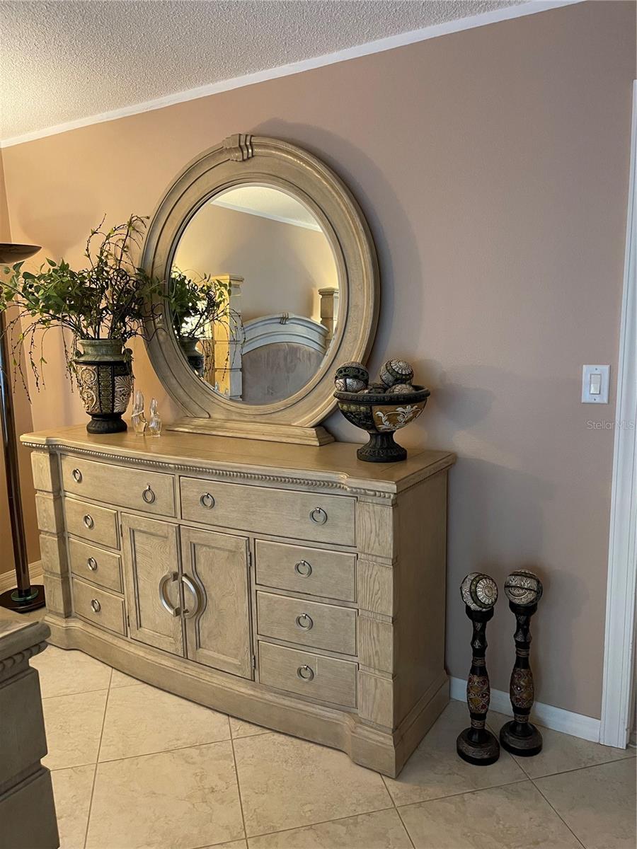 SEVILLE CONDO 14 - Residential