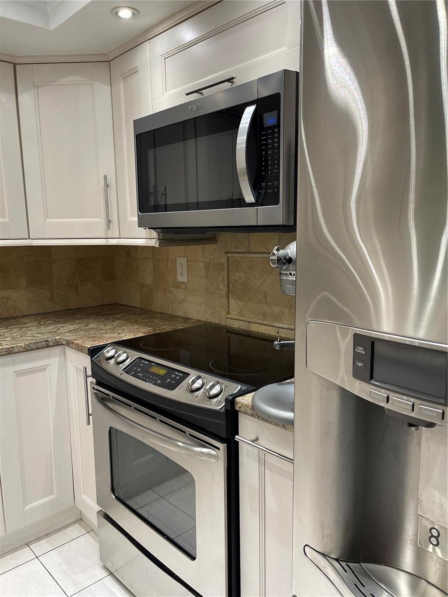 SEVILLE CONDO 14 - Residential