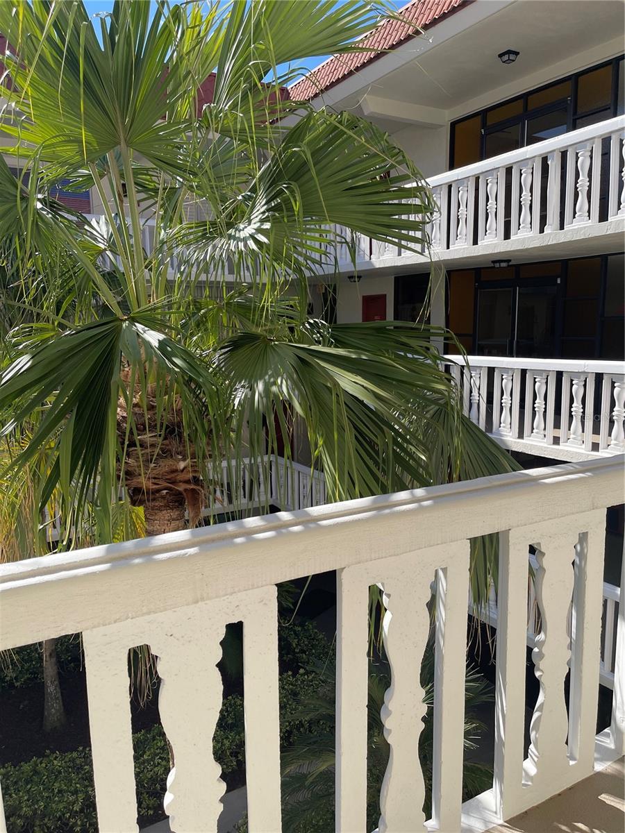 SEVILLE CONDO 14 - Residential