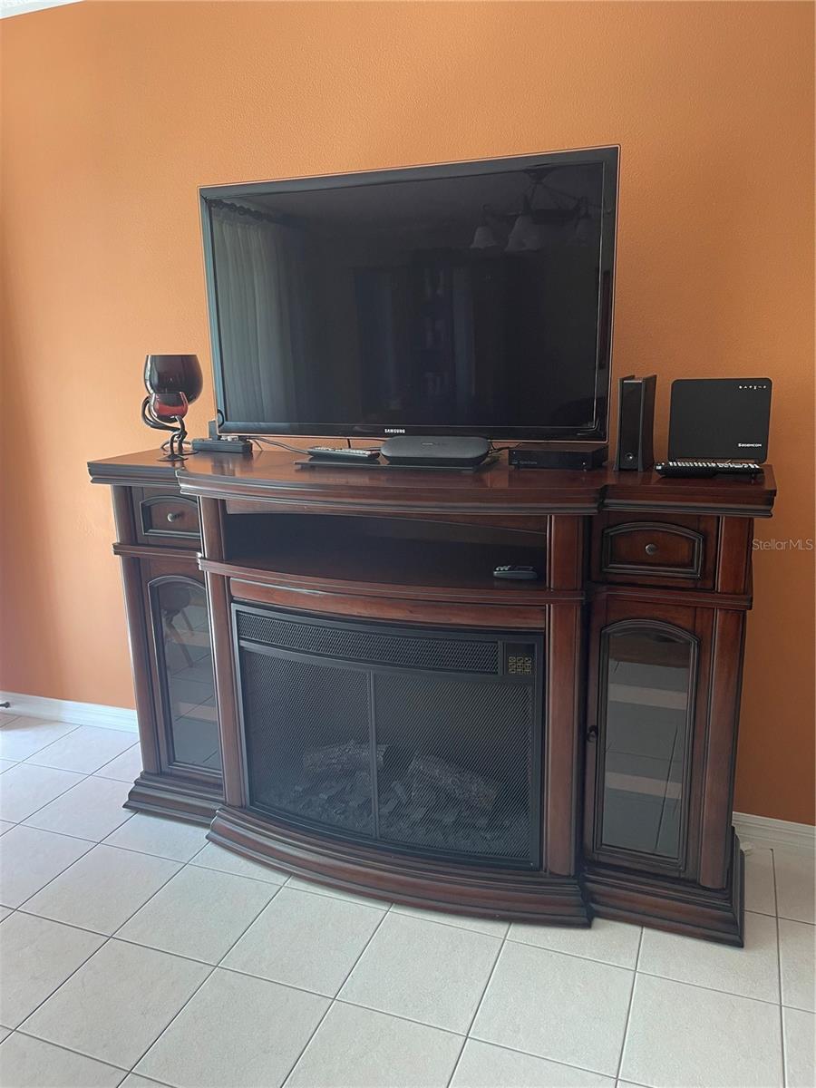 SEVILLE CONDO 14 - Residential