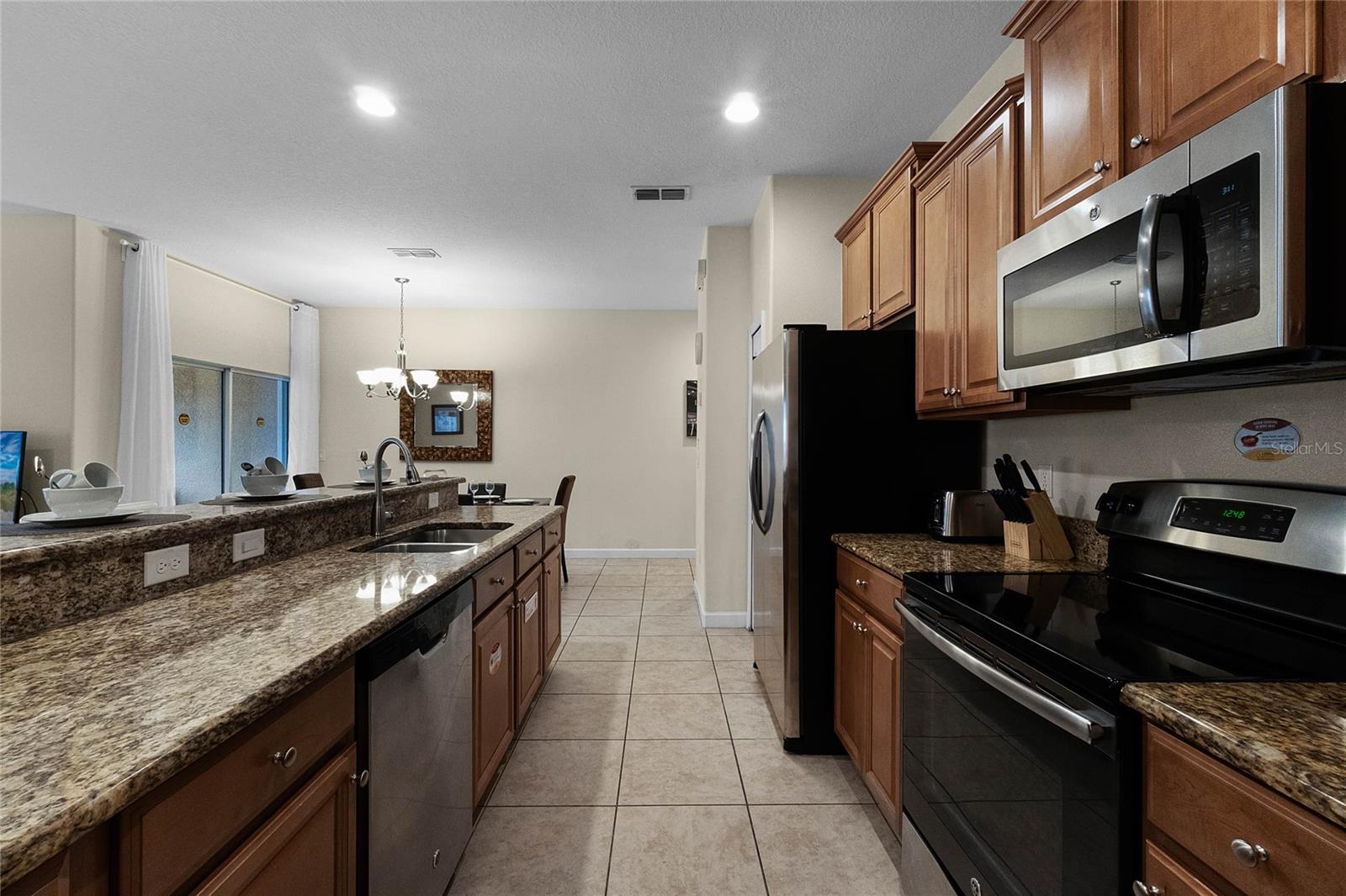 8947 BISMARCK PALM ROAD