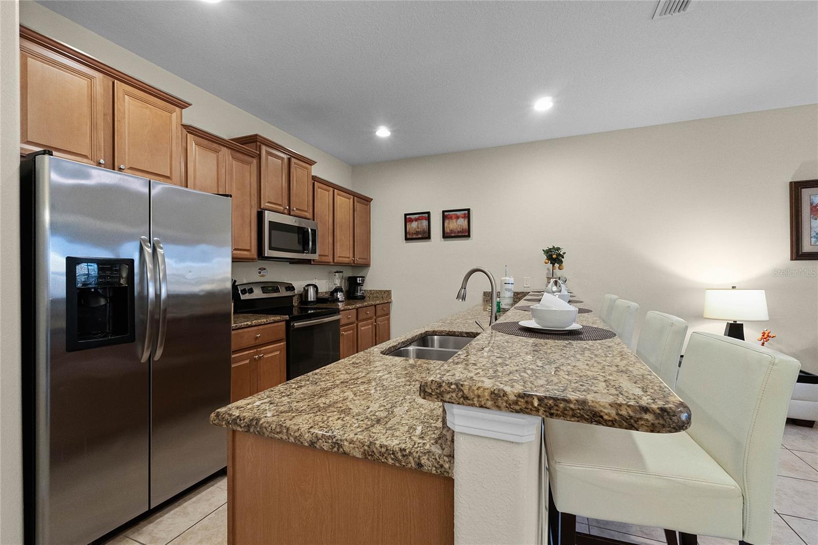 8947 BISMARCK PALM ROAD