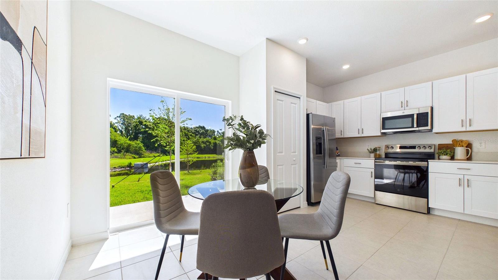 SOUTH SHORE POINTE - Residential