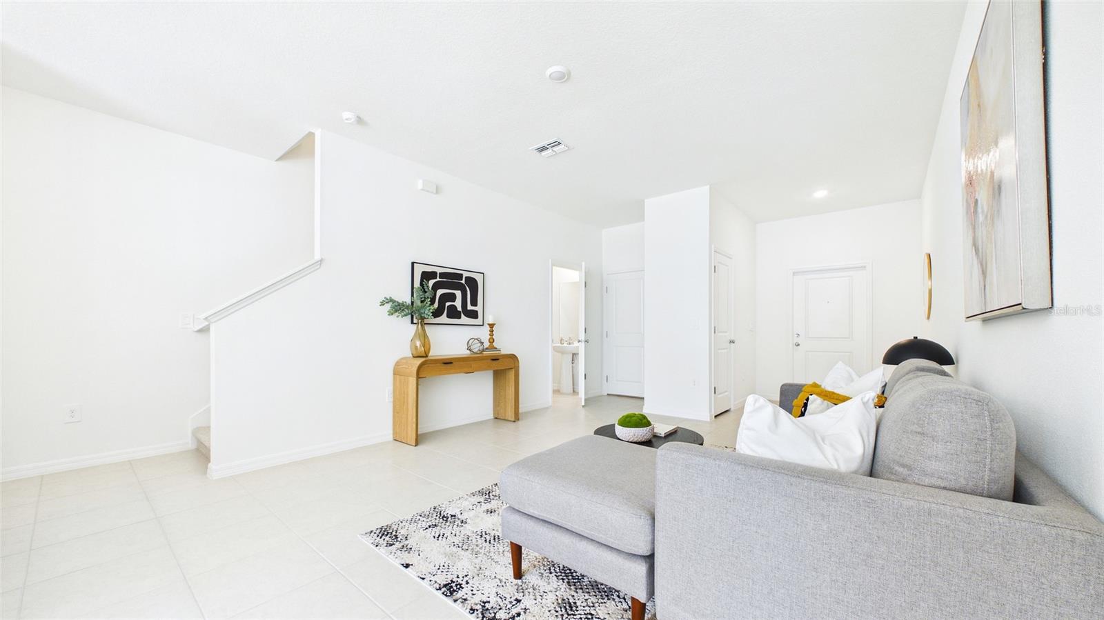 SOUTH SHORE POINTE - Residential