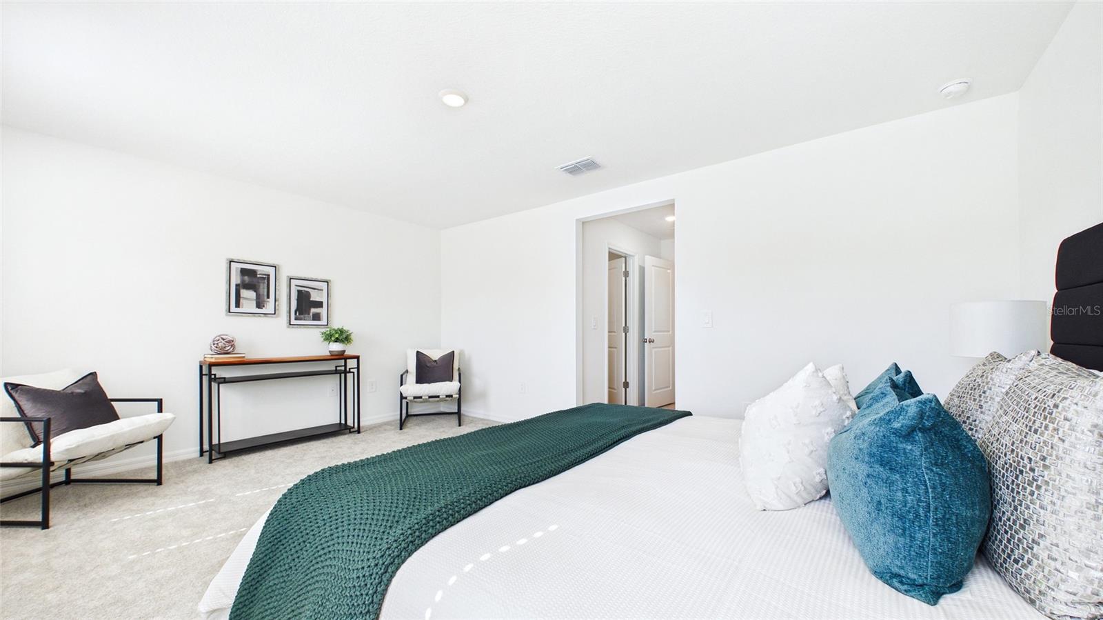 SOUTH SHORE POINTE - Residential