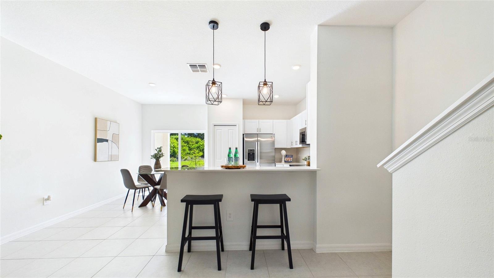 SOUTH SHORE POINTE - Residential