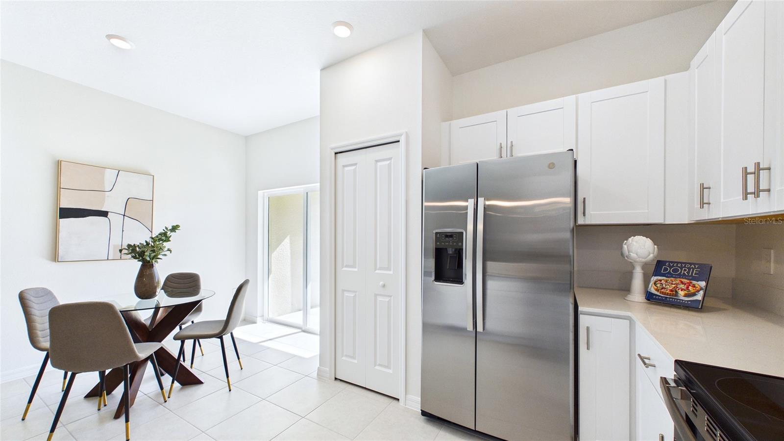 SOUTH SHORE POINTE - Residential