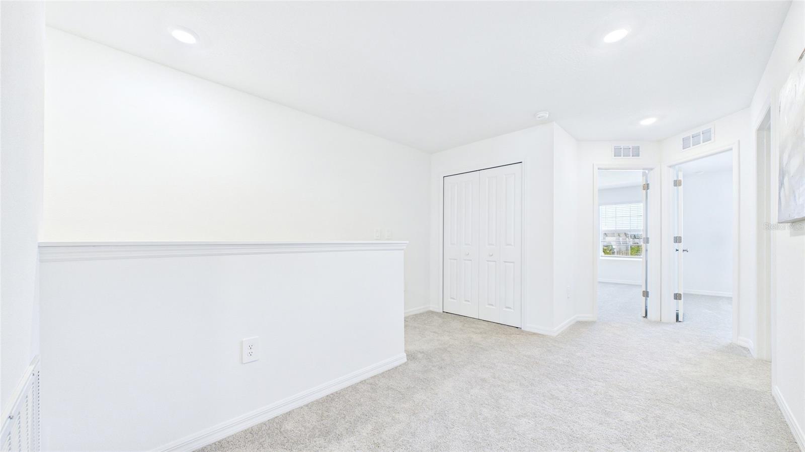 SOUTH SHORE POINTE - Residential