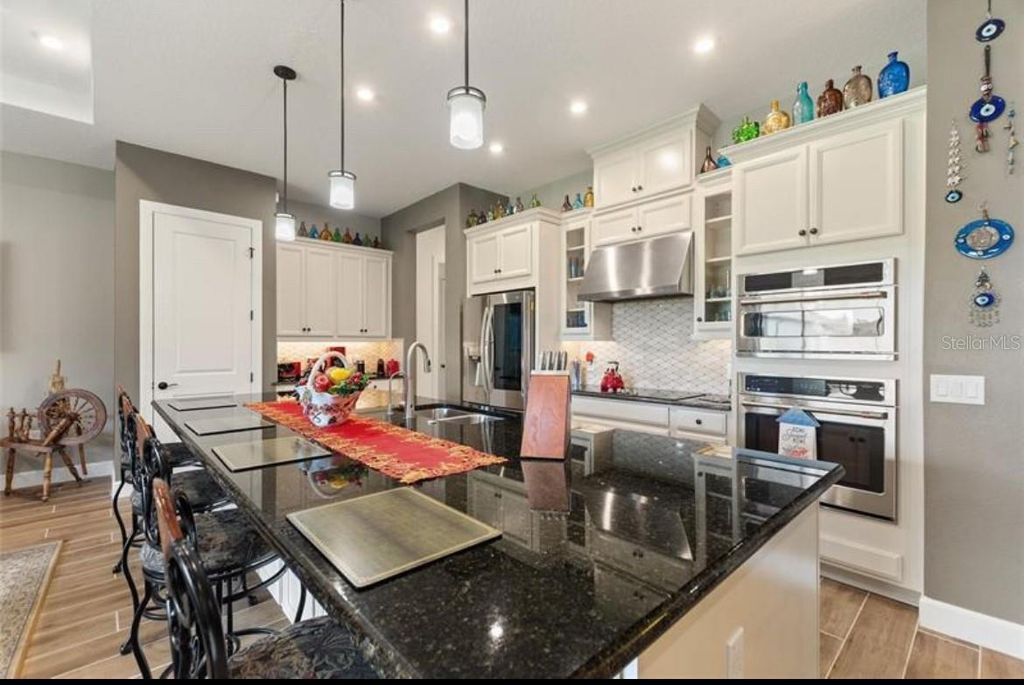 Photo of 972 Ladera Ranch Road, Kissimmee, FL 34759 (MLS # S5137722)