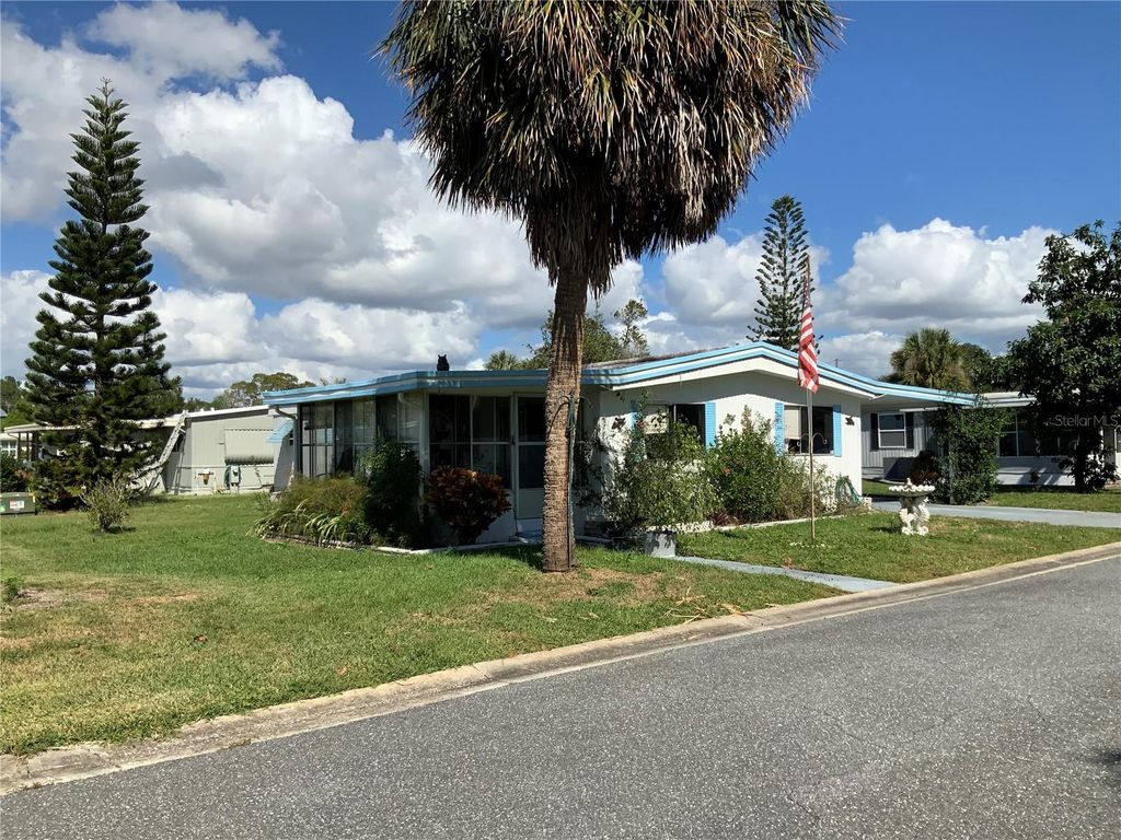 Photo of 111 Aha Way, Leesburg, FL 34788 (MLS # G5103439)