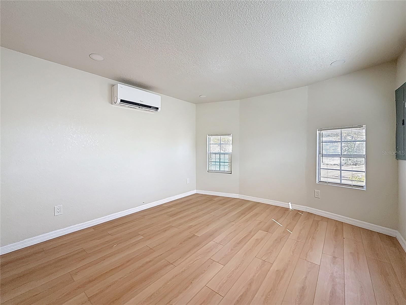 CLEARWATER CASCADE M/H PARK UNREC - Residential