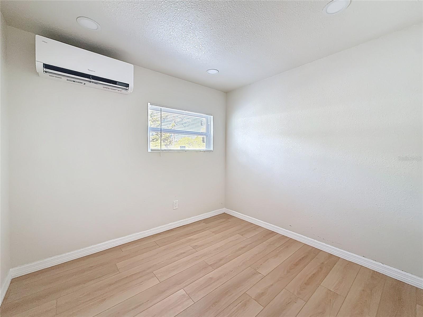 CLEARWATER CASCADE M/H PARK UNREC - Residential