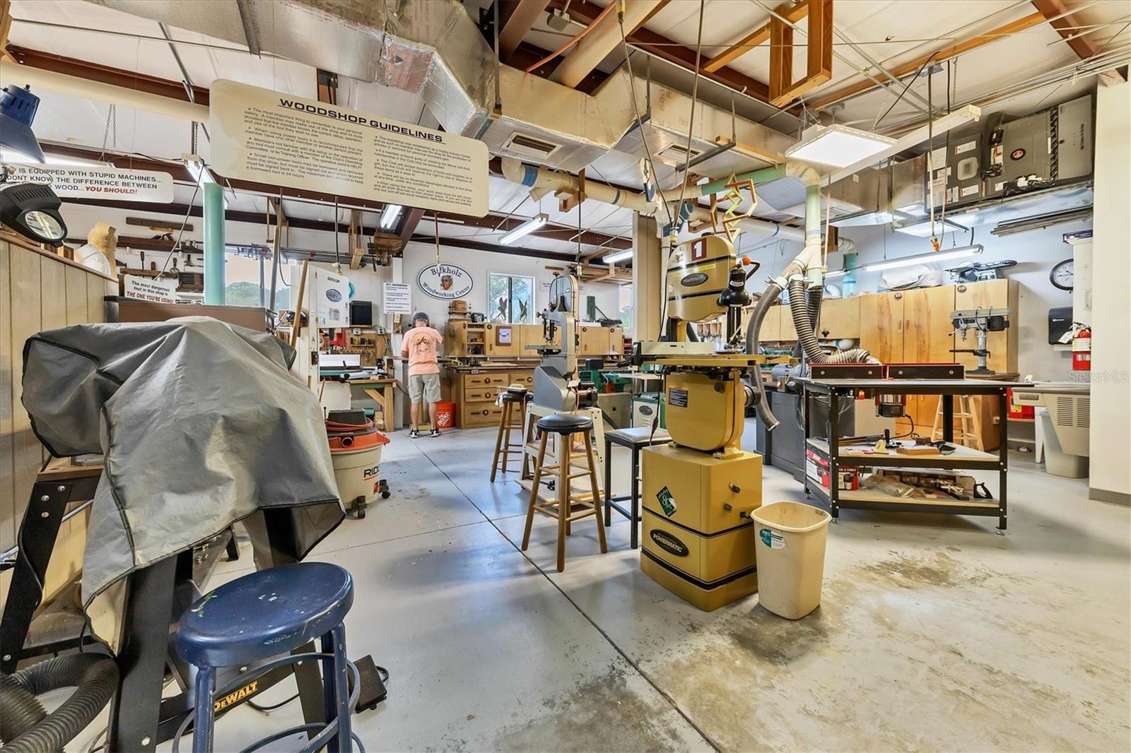 LAZY RIVER MHP - Residential