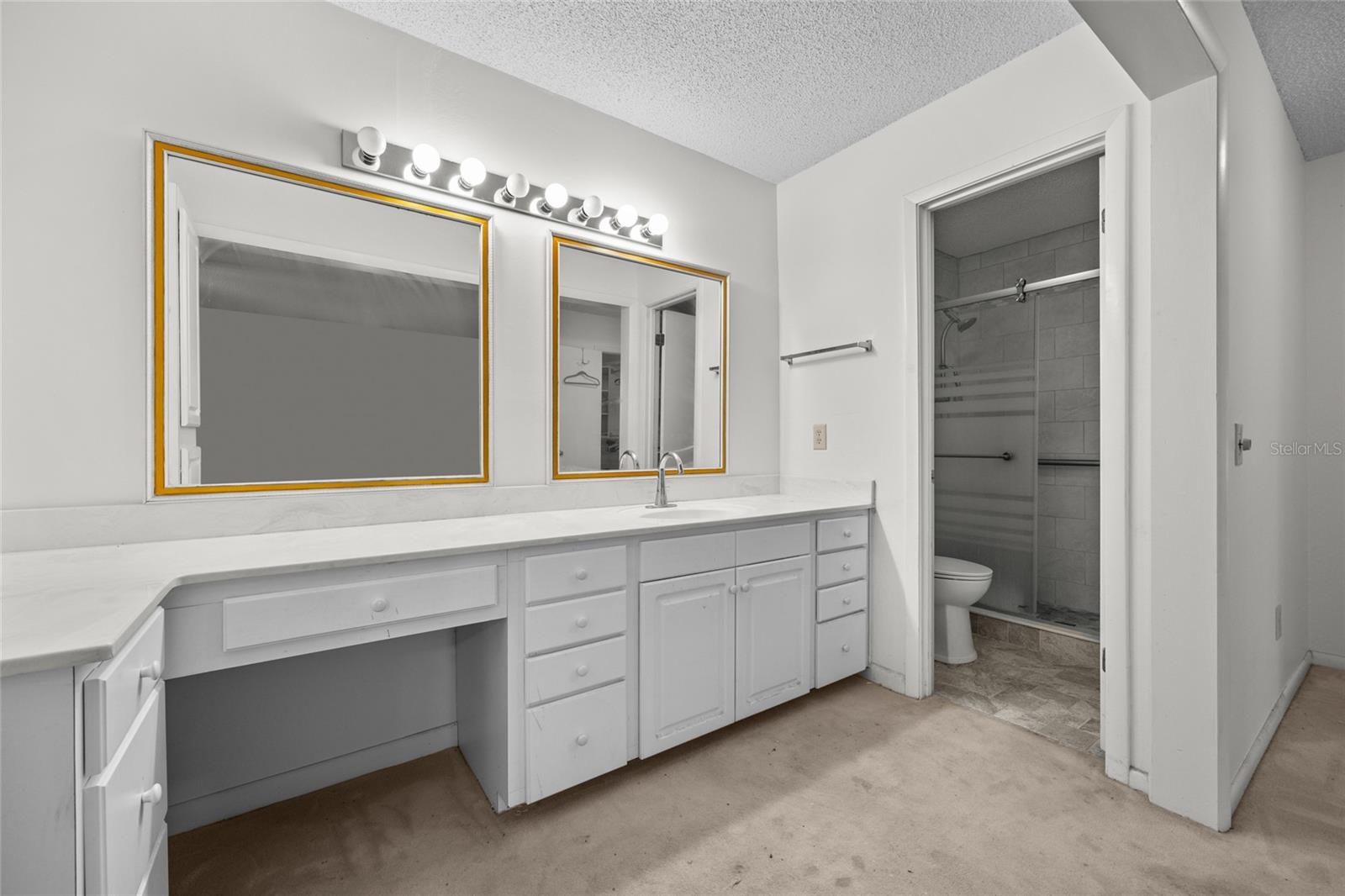 SPRING HOLLOW SUB - Residential