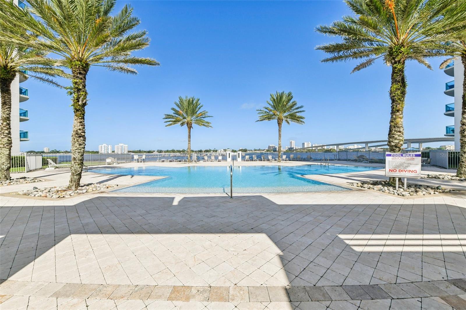 MARINA GRANDE/HALIFAX 01 - Residential